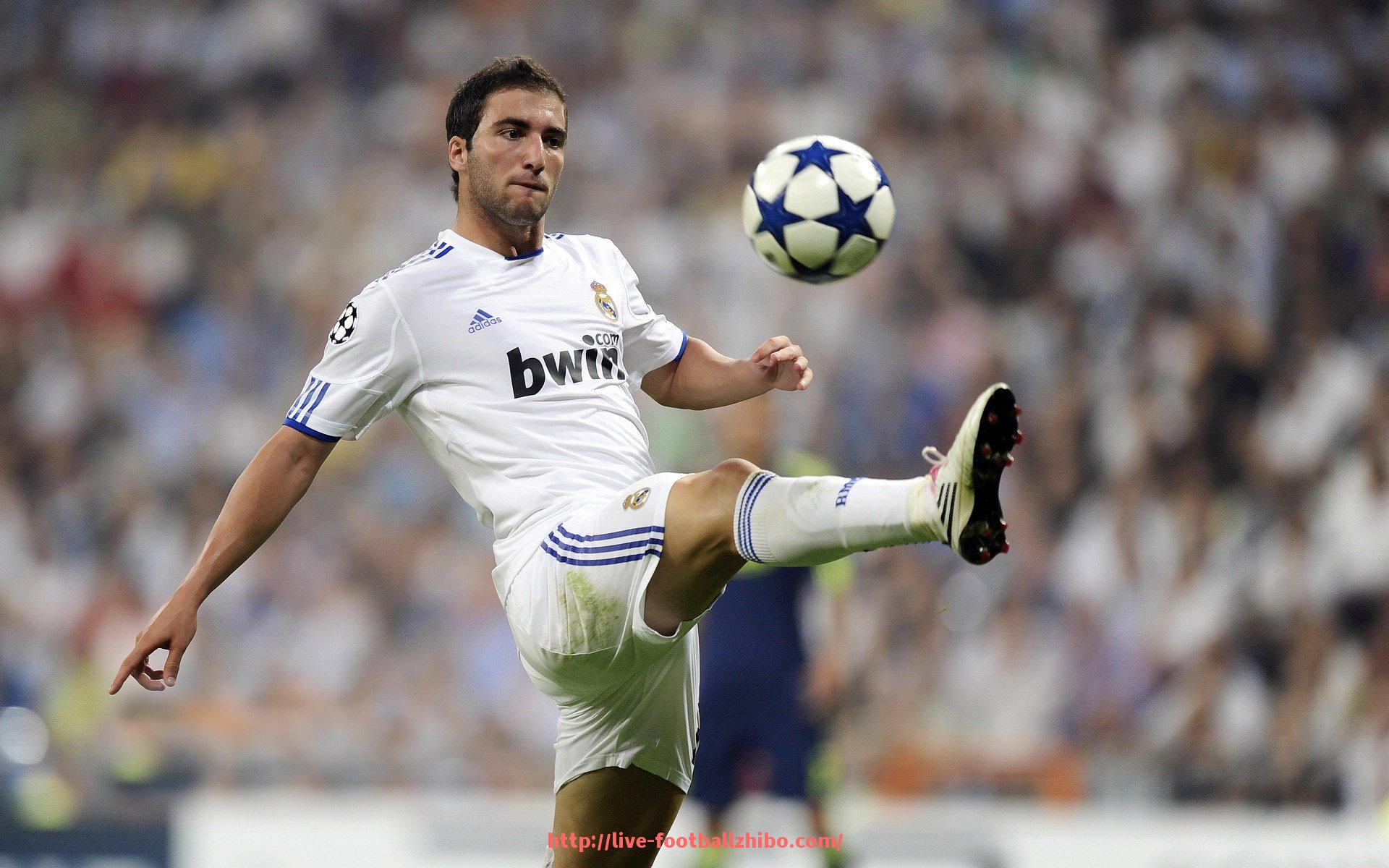 足球直播-再燃挑战赛：世俱杯球迷线上互动新体验